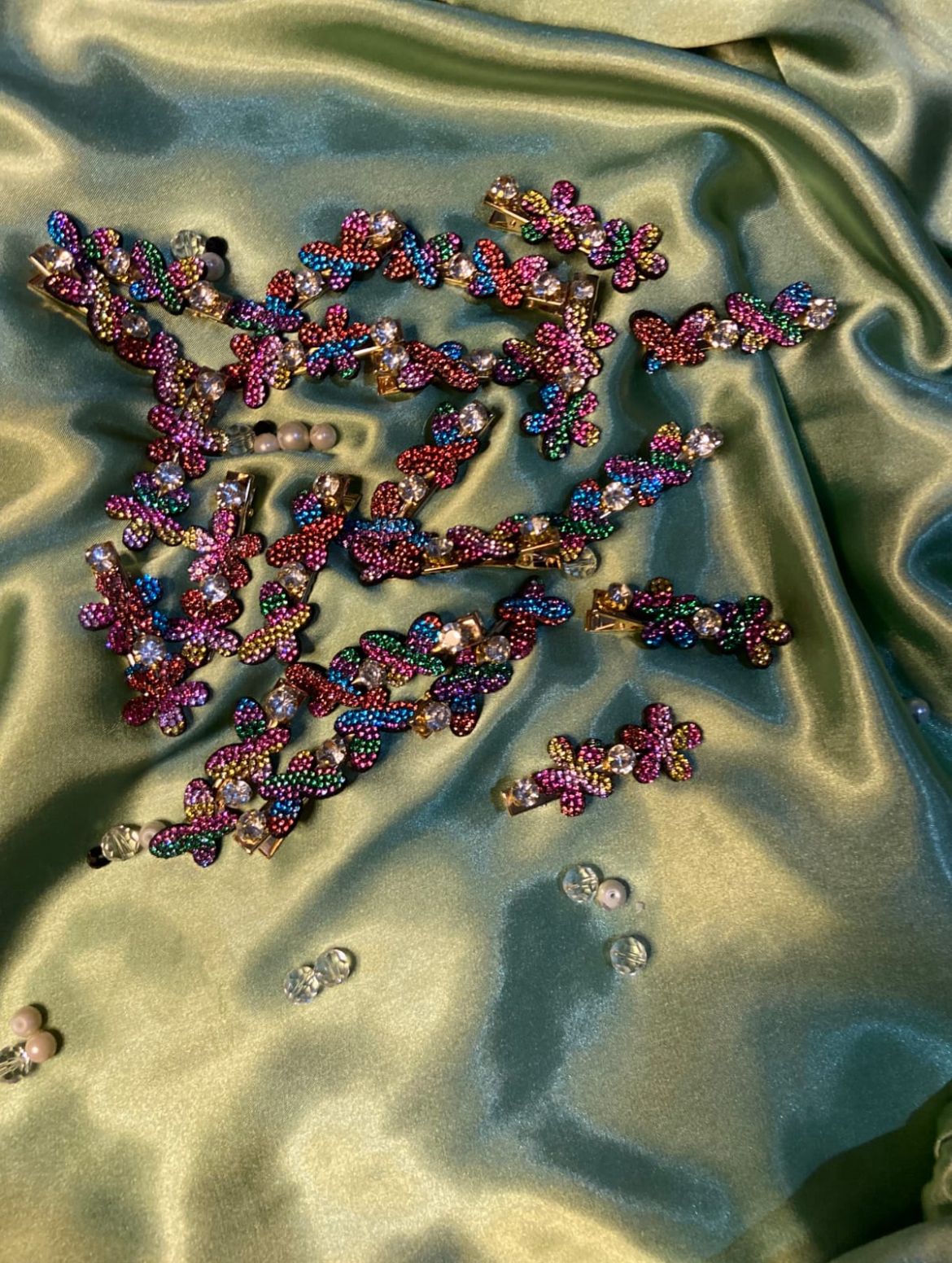 Colorful Flower Crystal Hair Clips for Women – Elegant Hair Accessories