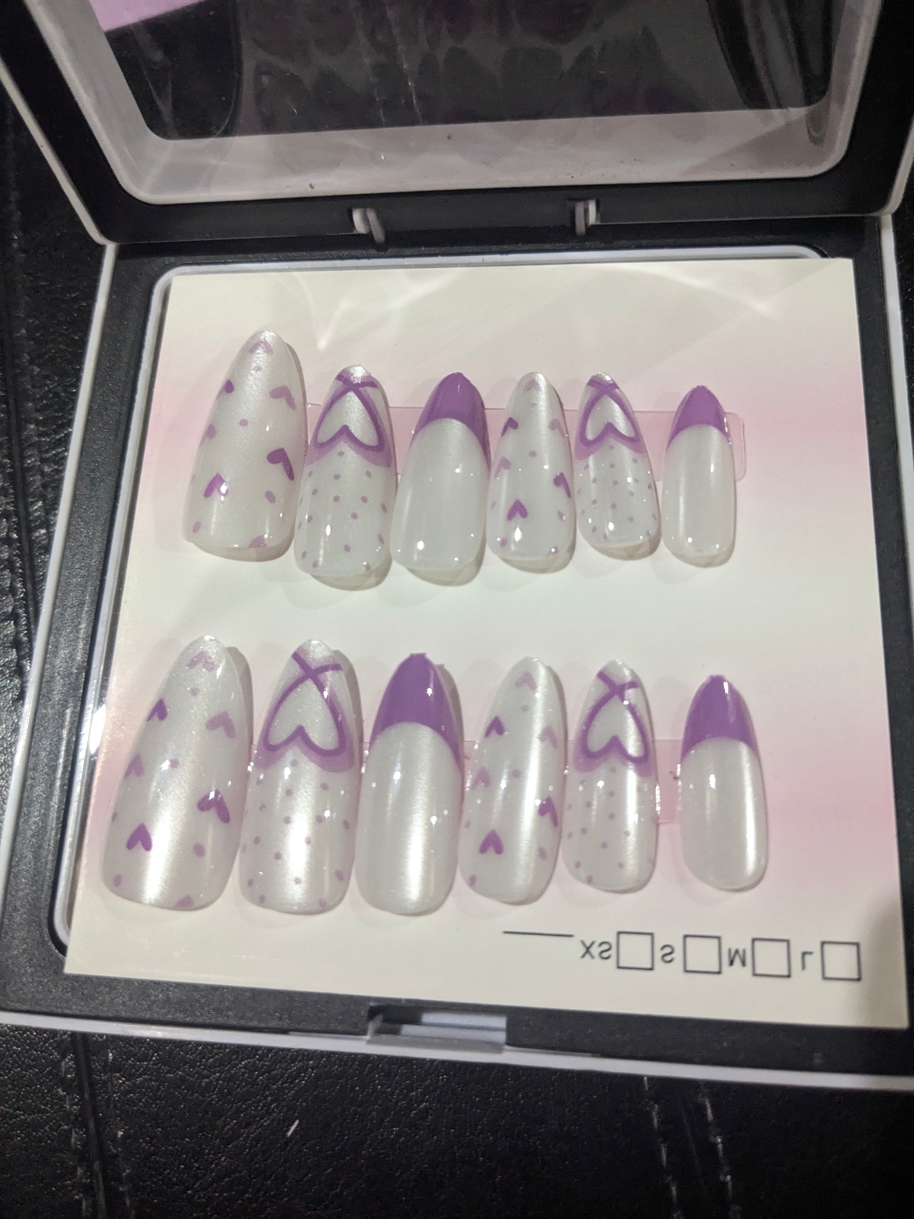 Dreamy Lavender Cat Eye Press-On Nails