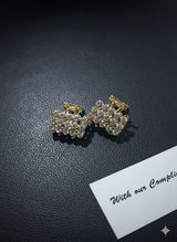 Luxury Pearl & Crystal Embellished Golden Hair Claw Clips – Elegant Hair Accessories for Women